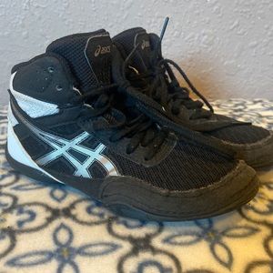 Youth ASICS Wrestling Shoes